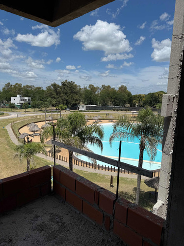 Departamento En Venta En Lagoon Pilar