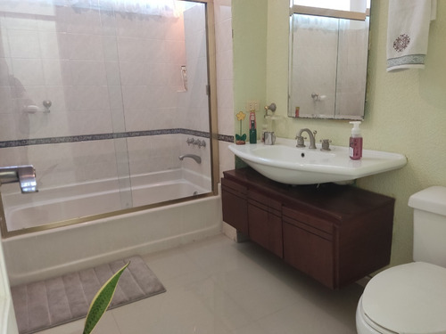 Imagen 9 de 19 de Rentahouse Celeste Núñez 04244475408 Cod 2210667