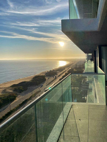 Apartamento De Lujo En La Playa Mansa De Punta Del Este