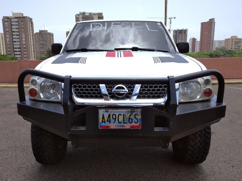 Imagen 2 de 14 de Nissan Frontier 4x4 Diesel - Sincronica