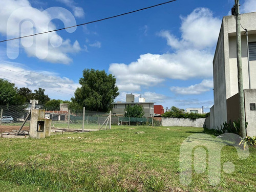 Imagen 1 de 7 de Terreno - City Bell