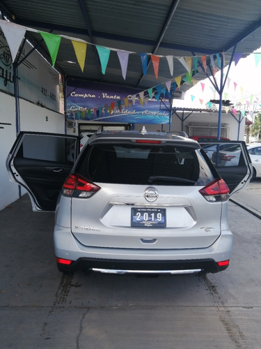Imagen 5 de 15 de Nissan Xtrail Advance, 7 Pasajeros, Tela, Quemacoco.
