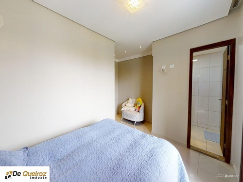 Imagem 27 de 29 de Ampla Casa Semi Mobiliada Que Conta Com Aproximadamente 280m² De Área Privativa. Toda Essa Metragem Fica Distribuída Em 3 Andares, Além Do Subsolo. - A13933 - 69801317
