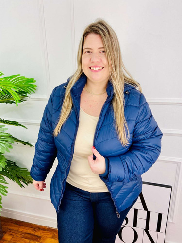 Imagem 2 de 7 de Jaqueta Fem Forrada Puffer Toca Removível Plus Size