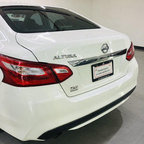 Imagen 12 de 15 de Nissan Altima Advance Navi 2017