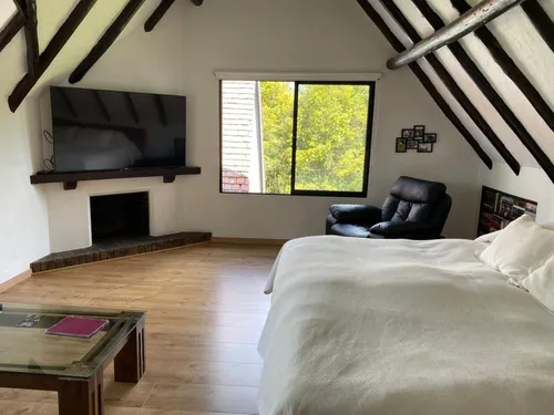 Casa En Arriendo/venta En Canelon. Cod A16453