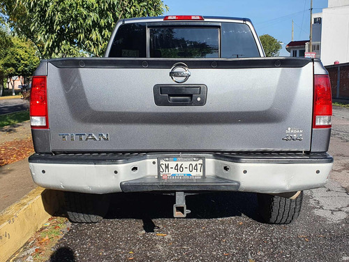 Imagen 5 de 8 de Nissan Titan 2013 5.6l Cab S V8 4x4 At