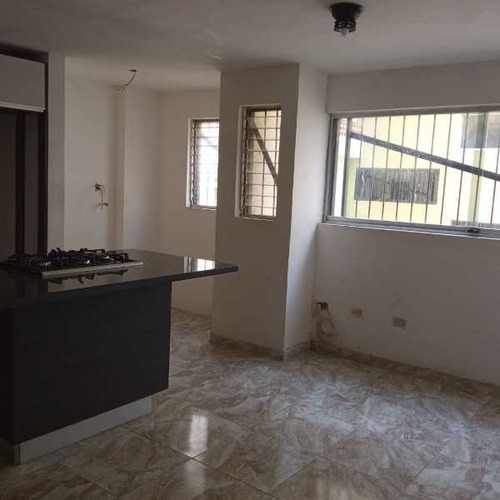 Apartamento Paraparal Oportunidad Conjunto Residencial  Pomarrosa Piso Bajo Pozo  