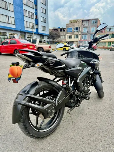 Pulsar Ns200 Fi 2023 Papeles Al Día; Llantas Michelin