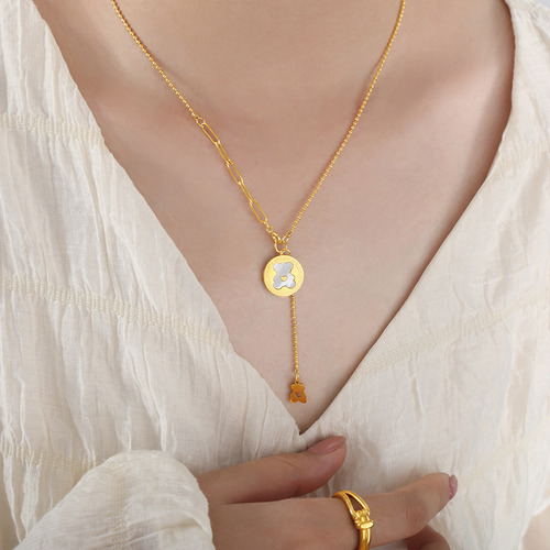 Elegante Collar De Titanio Chapado En Oro Con Colgante De Os