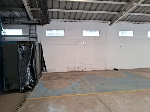 Arriendo Bodega 1600 M2 Lampa-sin Gasto Común