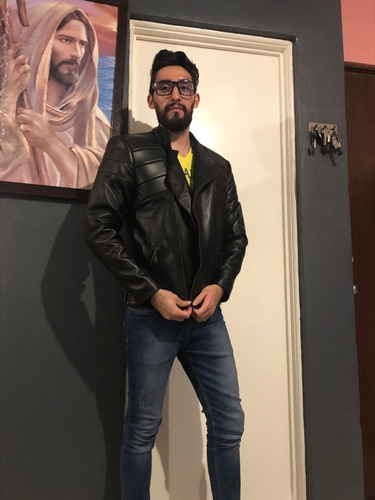 Imagen 4 de 7 de Chamarra De Cuero Descuento