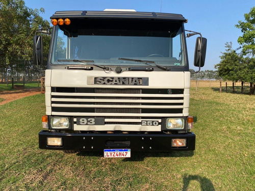 Imagem 1 de 15 de Scania