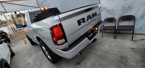 Imagen 3 de 12 de Ram Rt Rt Maximo Lujo