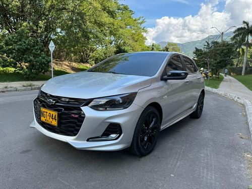 Chevrolet Onix 1.0T Rs Mt