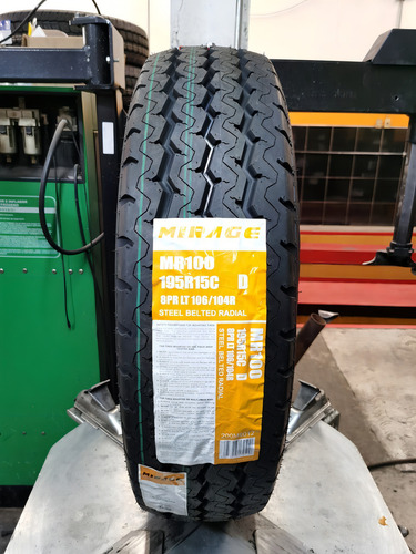 Kit de 2 Llantas 195r15 Mirage Mr100 8C 106/104R