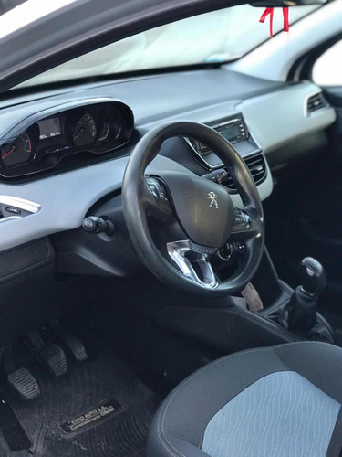 Peugeot 208 2016 1.5 Active