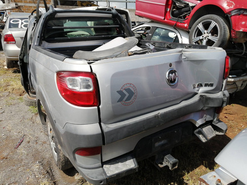 Imagen 5 de 9 de Dodge Ram 700 Por Partes