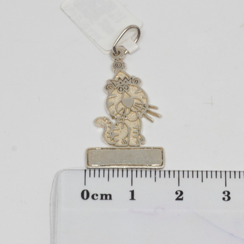 Dije Tigre Con Corona Y Placa De Plata.