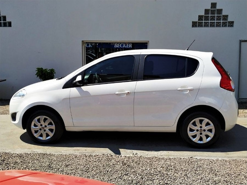 Fiat Palio Attractive 1.0 Evo Fire