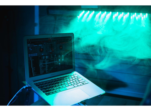 Controlador De Dj Gemini Sound Gmx Versátil Com Virtualdj Le