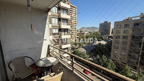 Departamento En Venta De 2 Dorm. En Ñuñoa