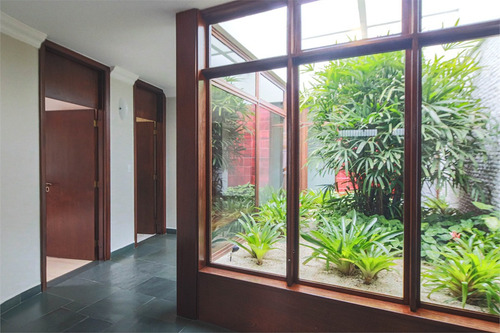 Imagem 12 de 30 de Casa - Venda - 4 Dormitprios - Jardim Marajoara - Reo514934