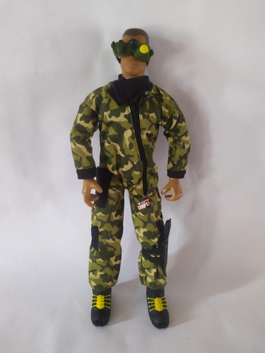 Juguete Figura The Ultra Corps Moreno Uniforme 30 Cm