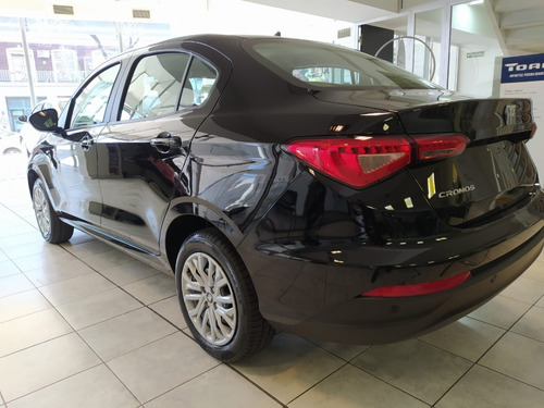 Imagen 2 de 15 de Fiat Cronos 0km My23 Nuevo Attractive 1.3 99cv Taxi #alldrin