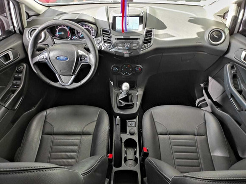 Ford Fiesta Titanium 1.6 - Car Cash