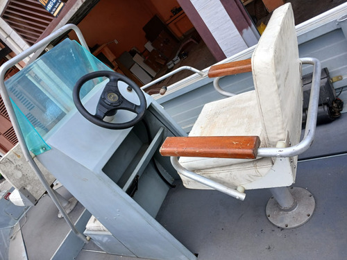 Lancha Fishing 165 Com Motor Johnson Branco 25hp