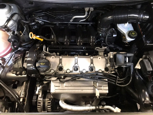 Imagen 7 de 7 de Volkswagen Suran Confort Msi 1.6 2017