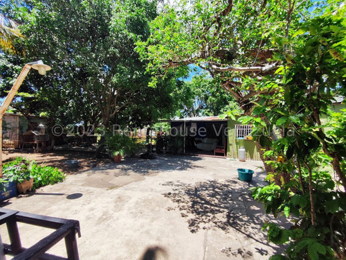 José Trivero Vende Hermosa Casa Ubicada En Barquisimeto