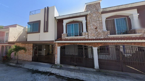 Gb Casa En Venta Blancas Mariposas Centro Tabasco