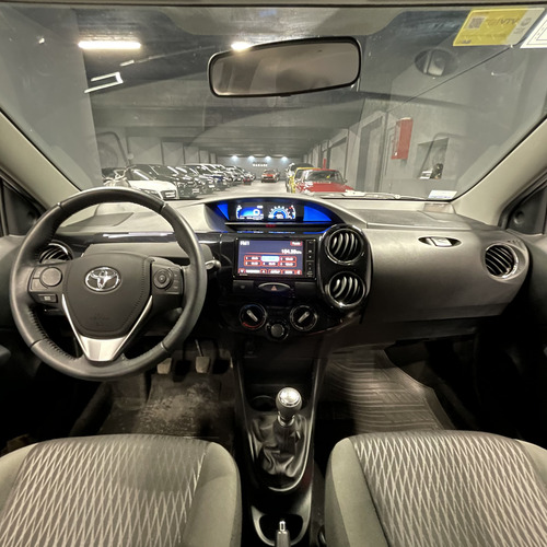 Toyota Etios 1.5 Xls