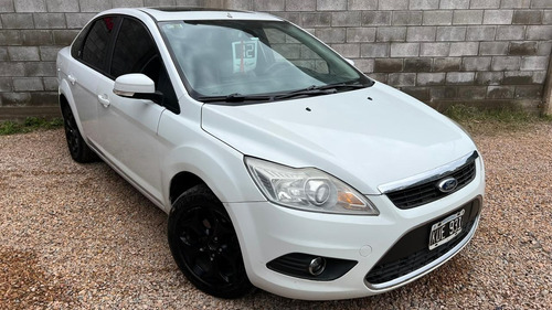 Ford Focus 2 2.0 Ghia Mt