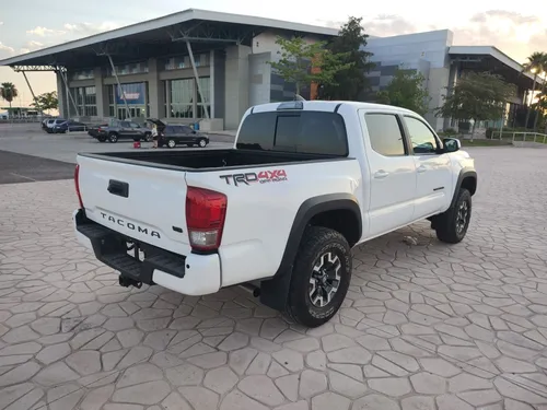 Toyota Tacoma 3.5 Edición Especial 4x4 At