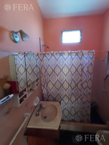 Imagen 8 de 12 de Venta Casa 3 Ambientes Con Cochera Y Fondo Libre En Barrio Pque. Calchaquí (30010)