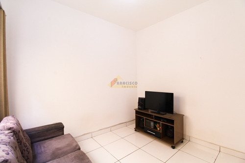 Imagem 9 de 15 de Casa À Venda, 3 Quartos, 5 Vagas, Icaraí - Divinópolis/mg - 34248