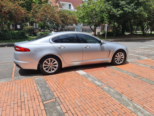 Imagen 5 de 15 de Jaguar Xf 2015 2.0 Luxury