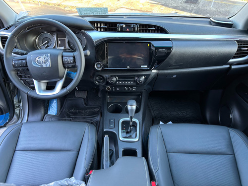 Toyota Hilux Pick-Up 2.8 Cd Srx 204Cv 4X4 At