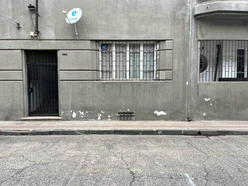Venta Departamento Con Patio Y Depto Interior