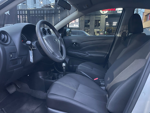Nissan Versa 1.6 Drive