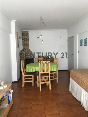 Imagen 2 de 16 de Venta Departamento 2 Ambientes - Ramos Mejía