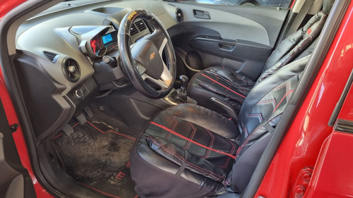 Imagen 7 de 9 de Chevrolet Sonic 2016 1.6 Ls Mt