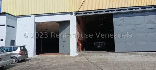 Galpón En Venta, Catia