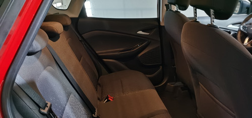 Imagen 11 de 15 de Chevrolet Tracker Ls Mt 2021