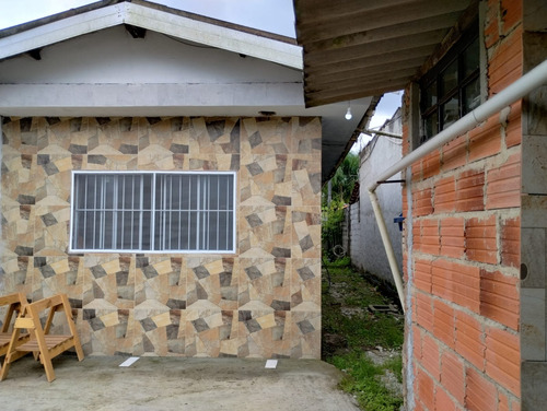 2 Quartos 1 Banheiro Casa