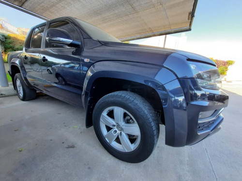 Imagen 4 de 11 de Volkswagen Amarok 20td 4x2 Dc Hig.180hp Pk At