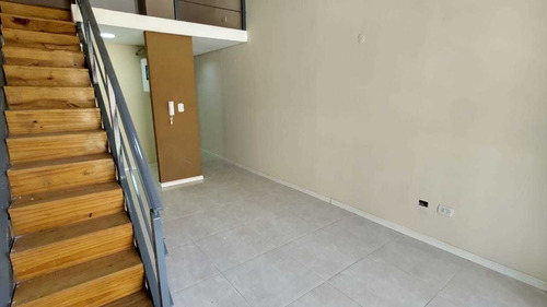 Imagen 8 de 16 de Departamento Con Cochera, Proximo A Facultad.